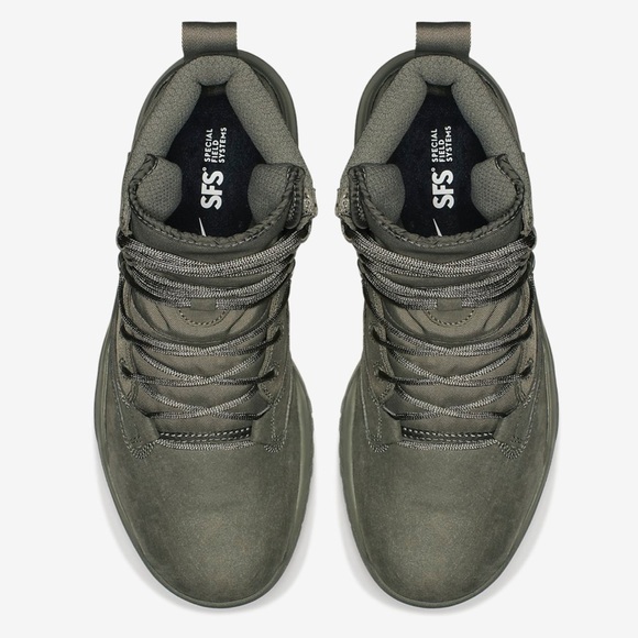 womens nike army boots